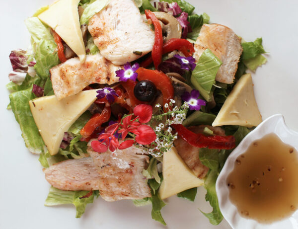 ODAS-GRILL-SALAD-01-e1627907775325.jpg